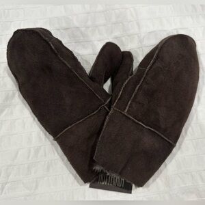 NWT- HutteliHut - Dark Brown Suede Mittens - sz 8-10Y
